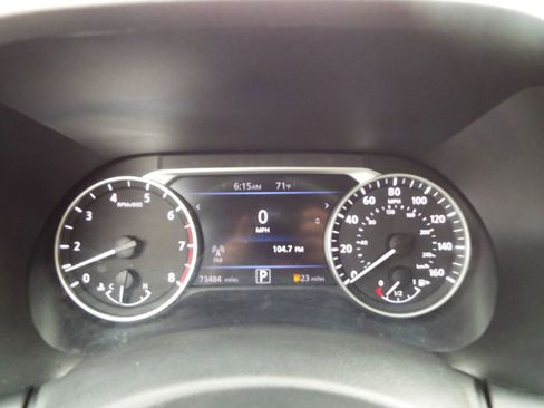 Used 2022 Nissan Sentra SV image 12