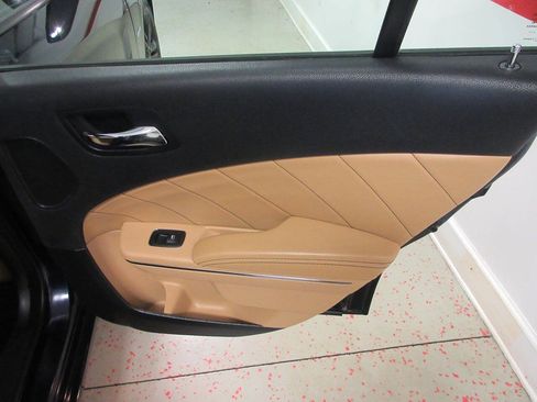 Used 2012 Dodge Charger R/T AWD/4WD image 27