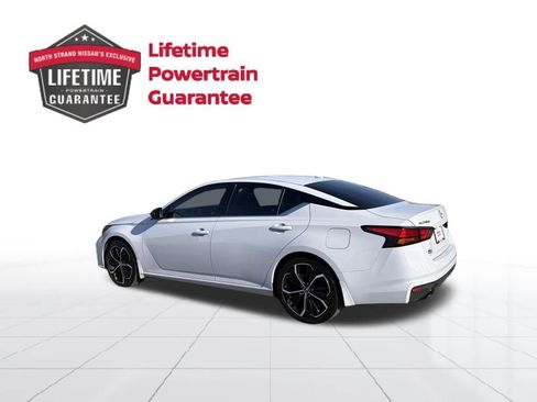 Certified 2024 Nissan Altima 2.5 SR w/ SR Premium Package FWD image 3