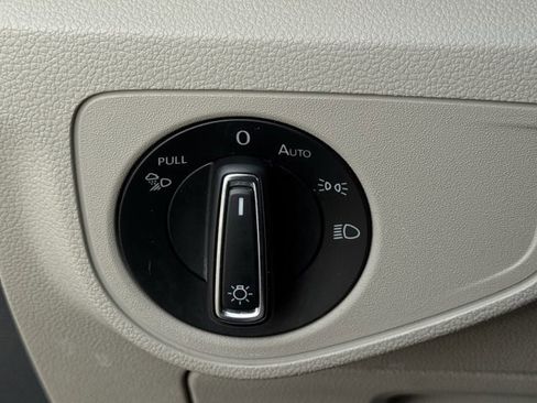 Used 2021 Volkswagen Atlas SEL image 26