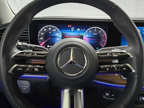 Used 2026 Mercedes-Benz GLS 450 4MATIC image 26