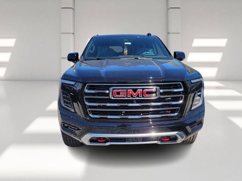New 2026 GMC Yukon AT4 image 2