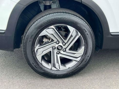 Certified 2023 Hyundai Santa Fe SEL AWD/4WD image 9
