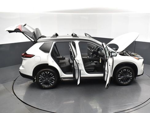 New 2026 Nissan Rogue Platinum w/ Platinum Premium Package AWD/4WD image 34