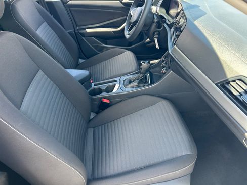 Certified 2023 Volkswagen Jetta S FWD image 18
