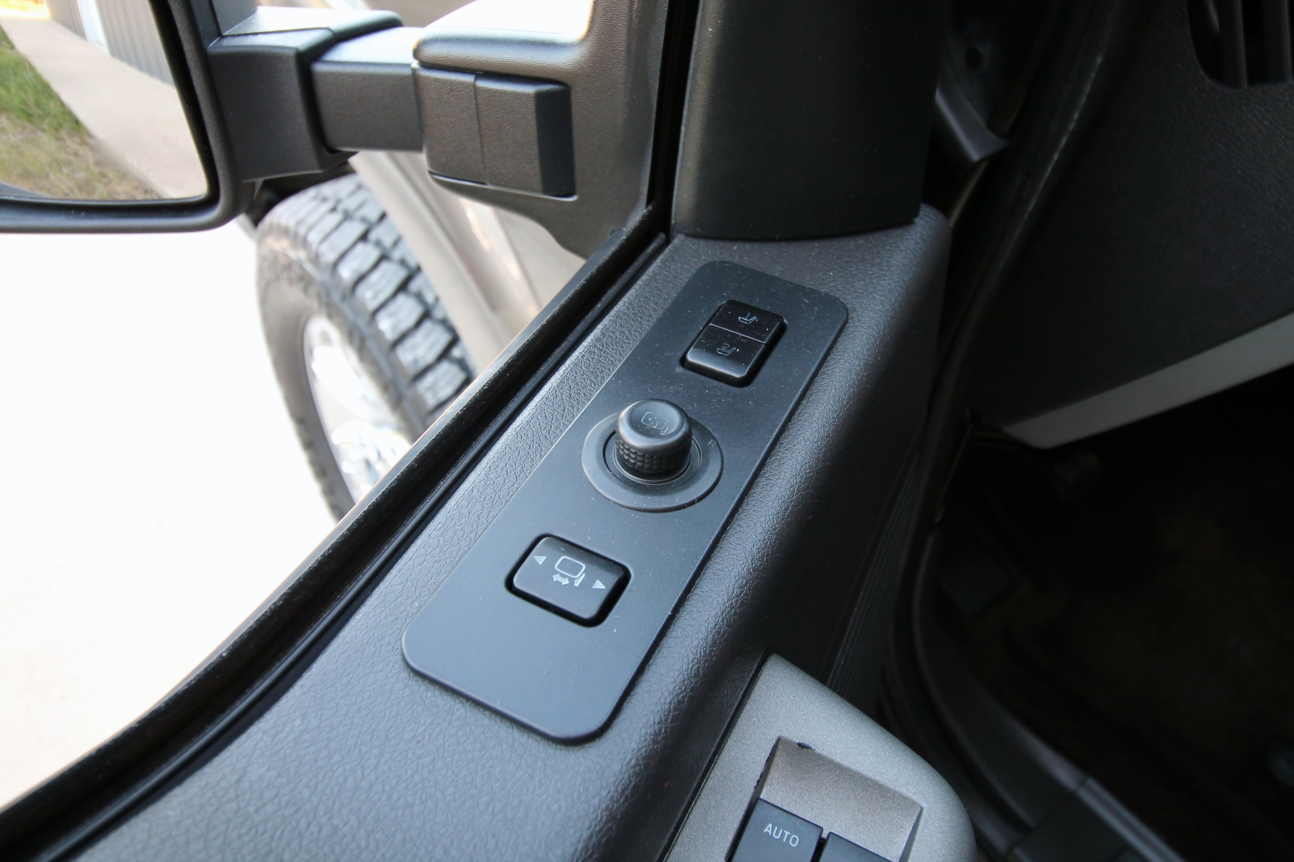 Used 2012 Ford F250 Lariat w/ Chrome Pkg AWD/4WD image 20