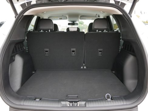 Used 2023 Ford Escape Platinum image 8