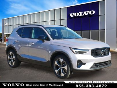 New 2026 Volvo XC40 B5 Plus w/ Protection Package Premier