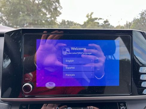 Certified 2025 Toyota Camry SE image 23