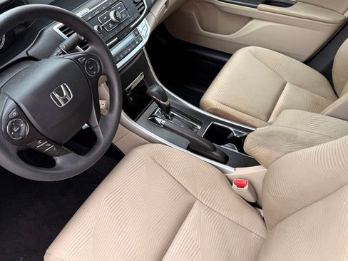 Used 2014 Honda Accord LX image 13