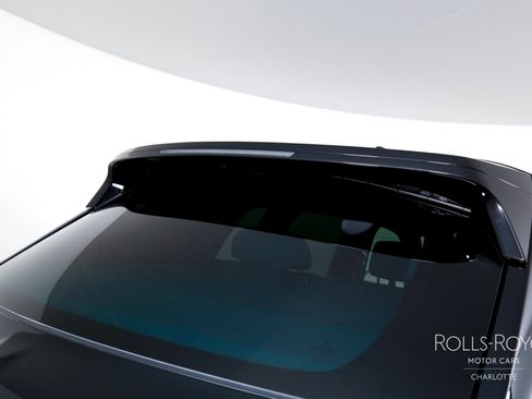 New 2026 Rolls-Royce Cullinan Black Badge image 46