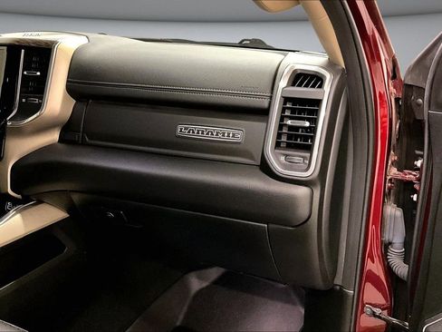 Used 2019 RAM 1500 Laramie RWD image 27