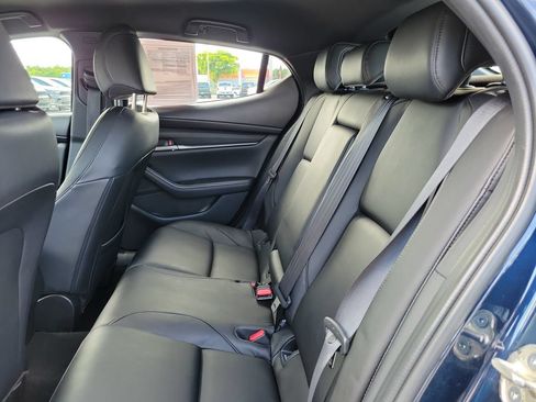 Used 2024 MAZDA MAZDA3 s FWD image 17