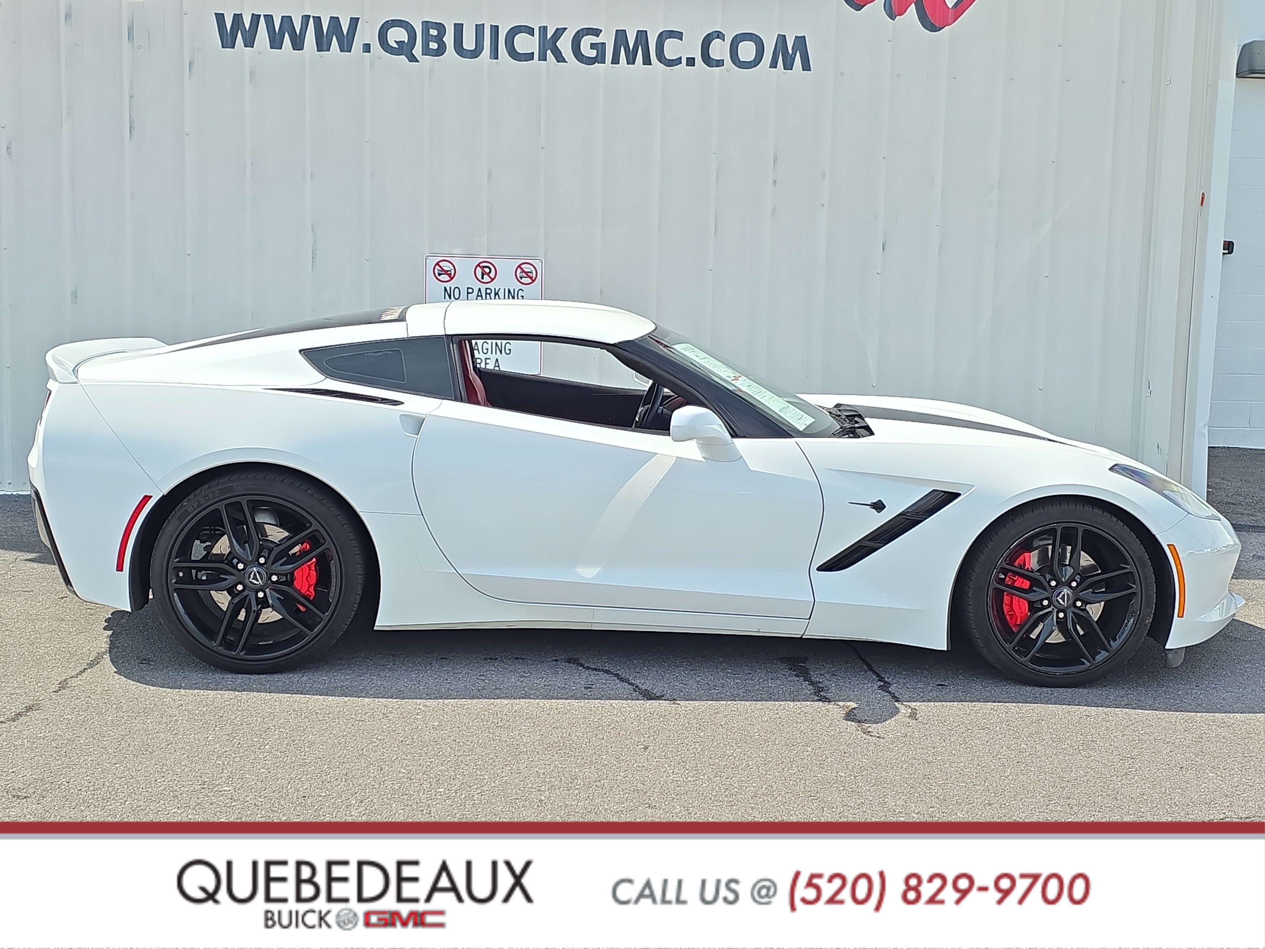 Used 2016 Chevrolet Corvette Stingray Coupe w/ 2LT Preferred Equipment Group RWD image 9
