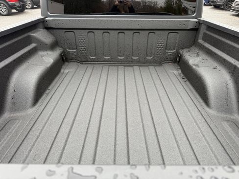 New 2026 Jeep Gladiator Sport AWD/4WD image 7