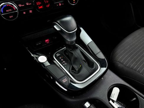 Used 2022 Kia Soul GT-Line image 25