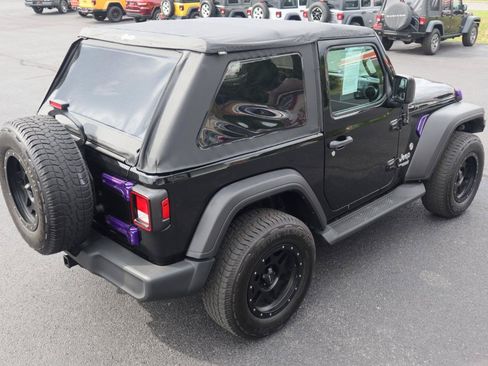 Used 2020 Jeep Wrangler Sport AWD/4WD image 13