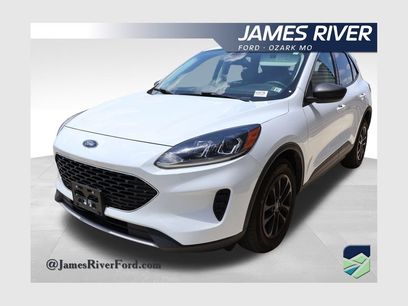 Used 2022 Ford Escape SE