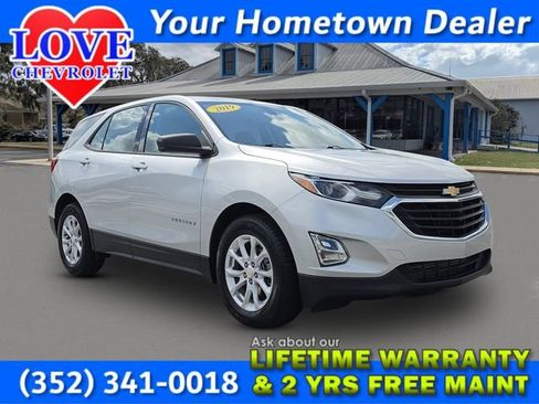 Used 2019 Chevrolet Equinox LS FWD image 1