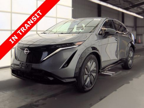 Used 2023 Nissan Ariya FWD image 1