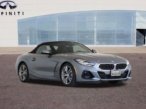 Used 2025 BMW Z4 sDrive30i RWD image 43