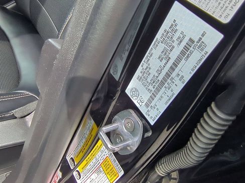 Used 2023 Ford Escape Platinum AWD/4WD image 33