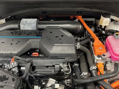 Used 2023 Hyundai Santa Fe Limited w/ Cargo Package image 27