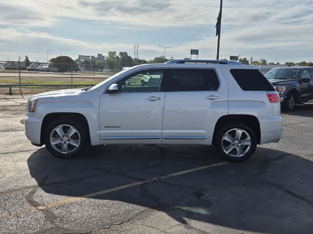 Used 2016 GMC Terrain Denali FWD image 4