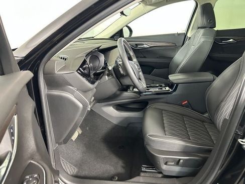 Used 2023 Buick Envision Avenir AWD/4WD image 12
