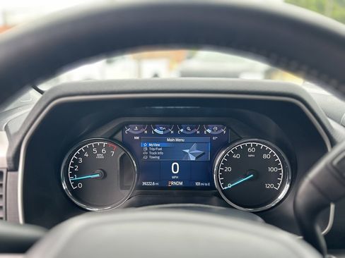 Certified 2022 Ford F150 XLT w/ Equipment Group 302A High image 10