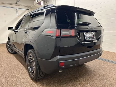 New 2026 Jeep Cherokee Laredo AWD/4WD image 4