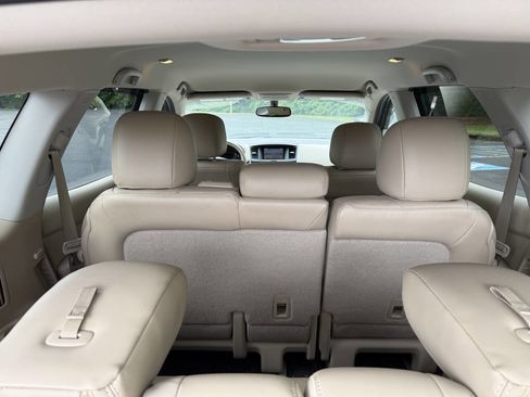 Used 2014 Nissan Pathfinder SL FWD image 13