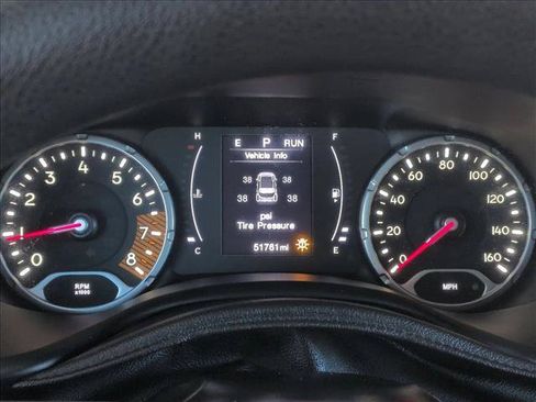 Used 2019 Jeep Renegade Sport w/ Sport Appearance Group AWD/4WD image 11