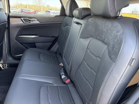 New 2026 Kia Sportage SX Prestige AWD/4WD image 16