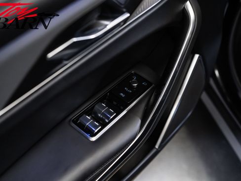 Used 2021 Jaguar F-PACE SVR AWD/4WD image 20