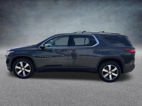 Used 2019 Chevrolet Traverse LT w/ LT Premium Package AWD/4WD image 11