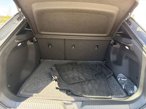 Certified 2023 Volkswagen ID.4 Pro image 24