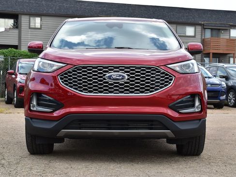 Used 2023 Ford Edge SEL w/ Convenience Package AWD/4WD image 2