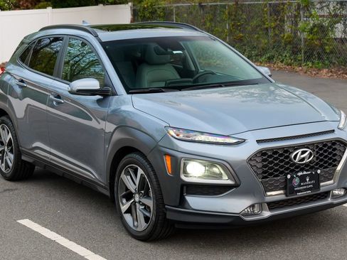 Used 2019 Hyundai Kona Limited AWD/4WD image 9