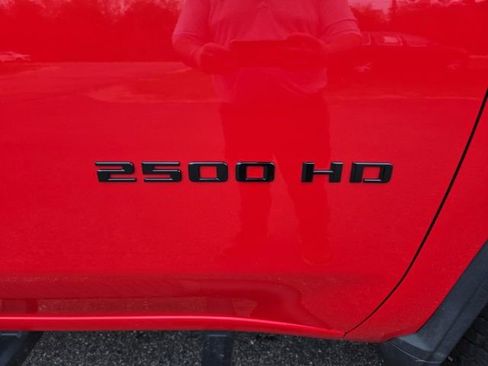 Used 2021 Chevrolet Silverado 2500 LTZ w/ LTZ Plus Package AWD/4WD image 50