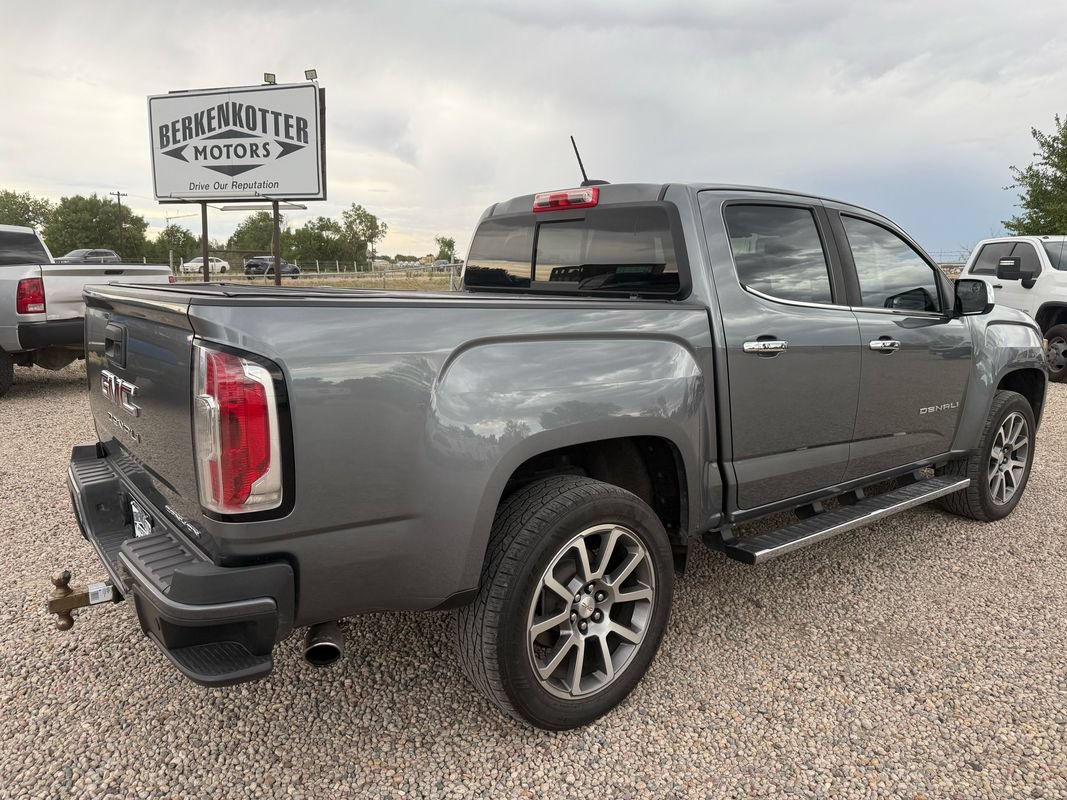 Used 2022 GMC Canyon Denali AWD/4WD image 9