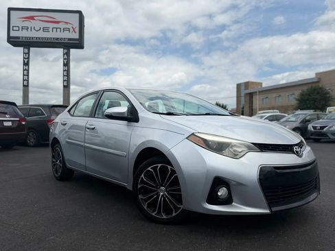 Used 2014 Toyota Corolla S FWD image 2