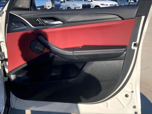 Used 2024 BMW X3 sDrive30i w/ Premium Package image 26