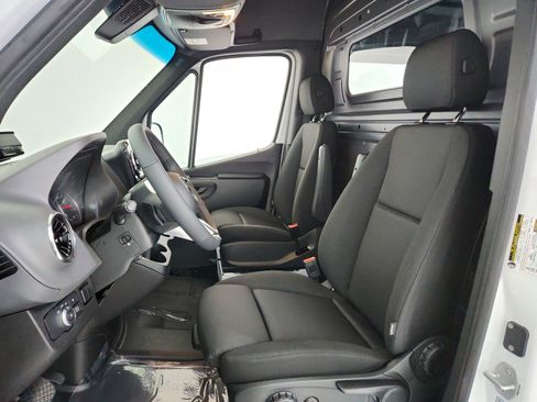 New 2026 Mercedes-Benz Sprinter 2500 image 7
