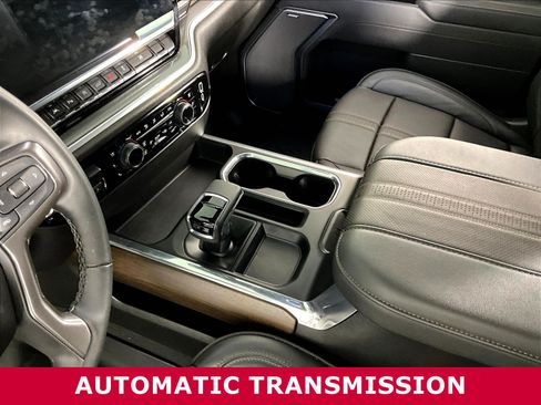 Used 2026 Chevrolet Silverado 1500 High Country w/ Technology Package AWD/4WD image 17