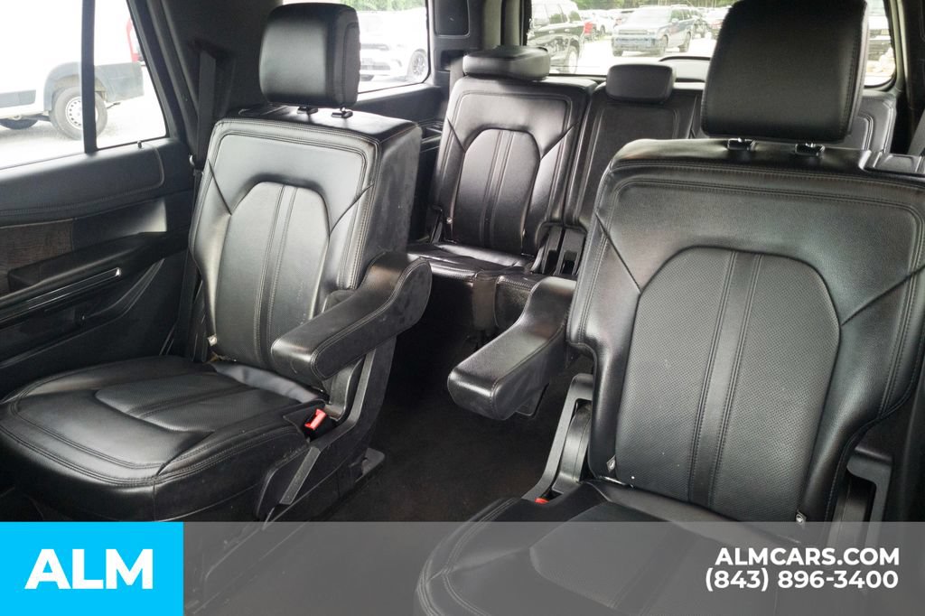 Used 2021 Ford Expedition Limited AWD/4WD image 18