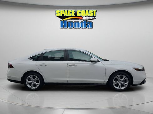 Used 2025 Honda Accord LX image 2