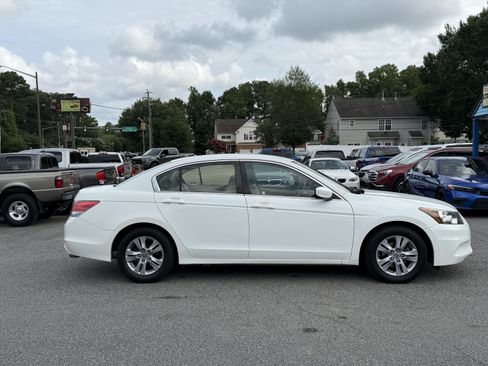 Used 2011 Honda Accord SE image 7