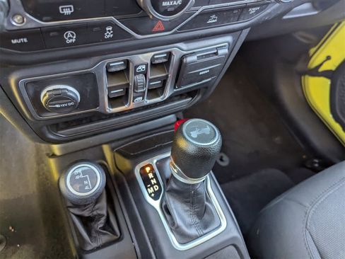 Used 2023 Jeep Wrangler Sport S image 30