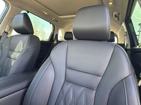 New 2026 Nissan Rogue Platinum AWD/4WD image 11